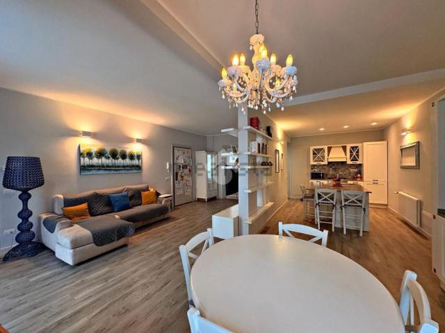 Appartamento in vendita di 118 m² in Via degli Orefici, 4