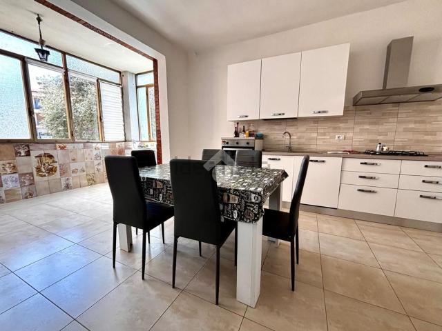 Appartamento in vendita di 118 m² in Via dei Gerani, 6