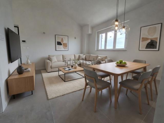 Appartamento in vendita di 118 m² in Via del Convento