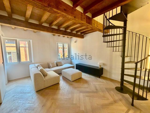 Appartamento in vendita di 118 m² in Via Del Taglio