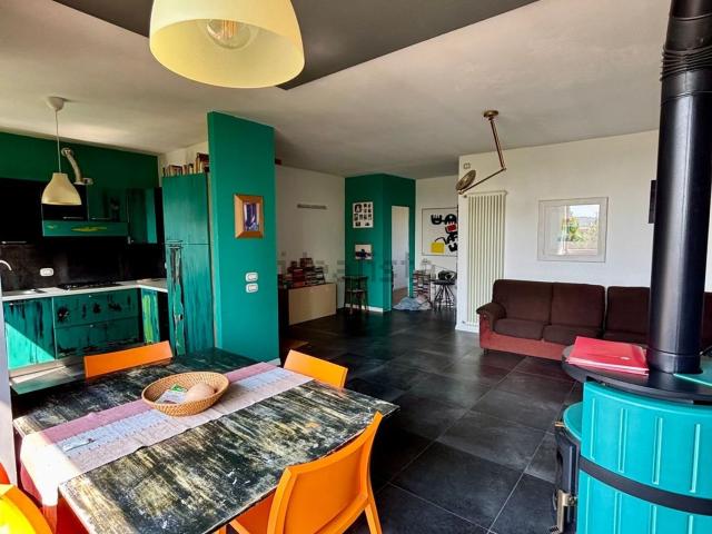 Appartamento in vendita di 118 m² in Via dell&apos Edera, 8