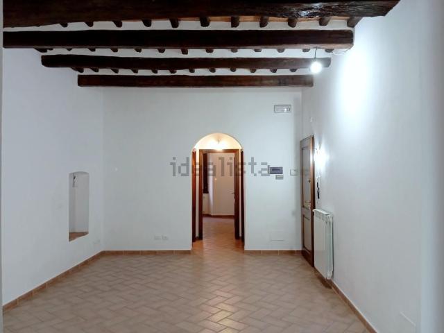 Appartamento in vendita di 118 m² in Via della Repubblica, 53036