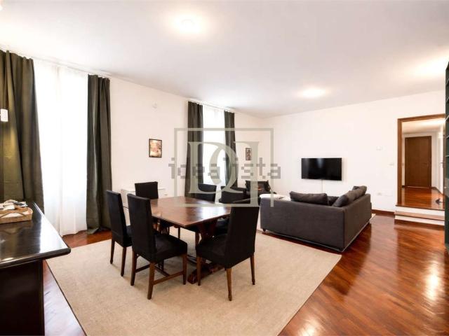 Appartamento in vendita di 118 m² in Via Enrico Nöe, 8