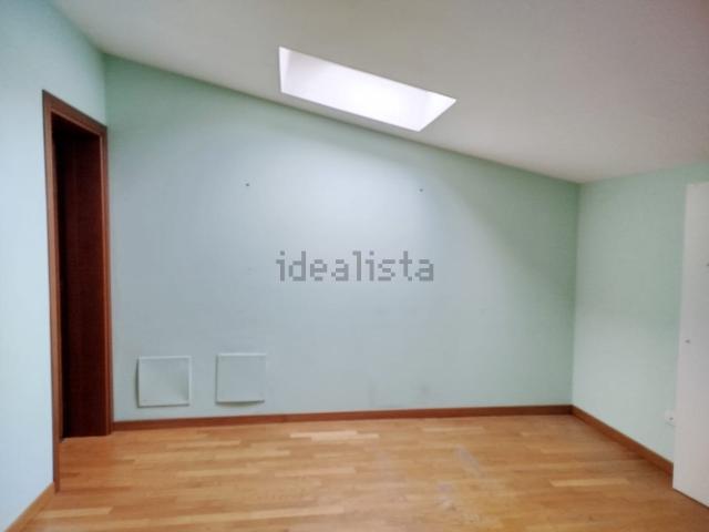 Appartamento in vendita di 118 m² in Via Francesco de Pinedo, 11