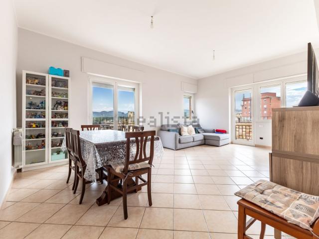 Appartamento in vendita di 118 m² in Via Friuli