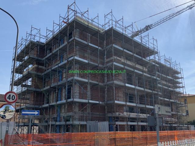 Appartamento in vendita di 118 m² in Via IV Novembre
