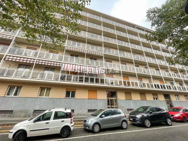 Appartamento in vendita di 118 m² in Via Lanzo, 178