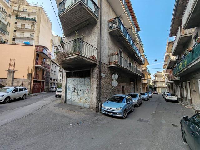 Appartamento in vendita di 118 m² in Via Liguria, 12