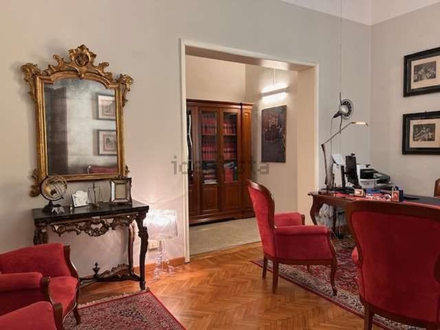 Appartamento in vendita di 118 m² in Via Luigi Carlo Farini