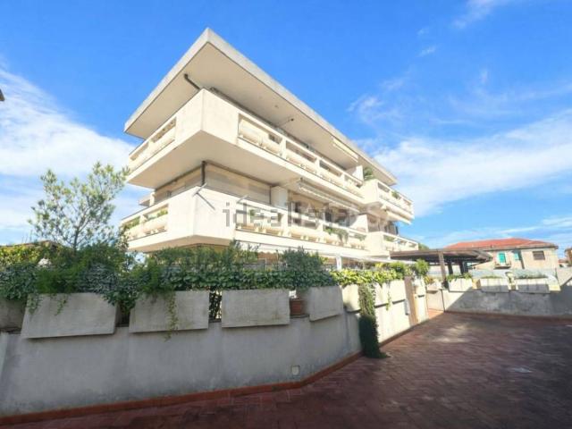 Appartamento in vendita di 118 m² in Via Nazionale Adriatica Nord