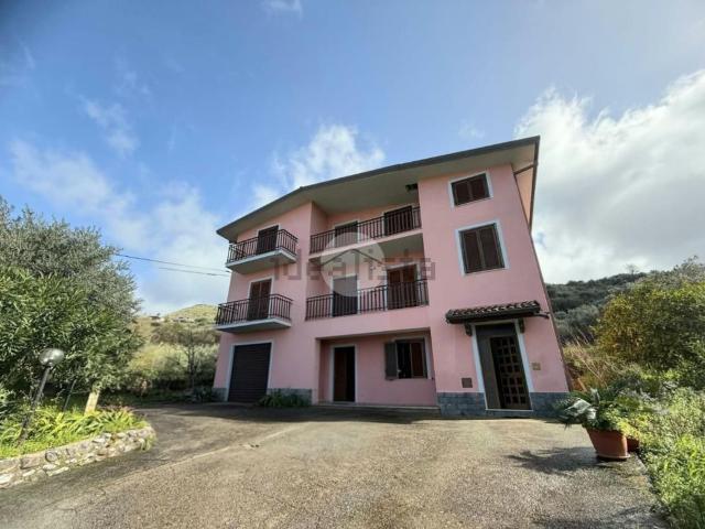 Appartamento in vendita di 118 m² in Via Nazionale, 97