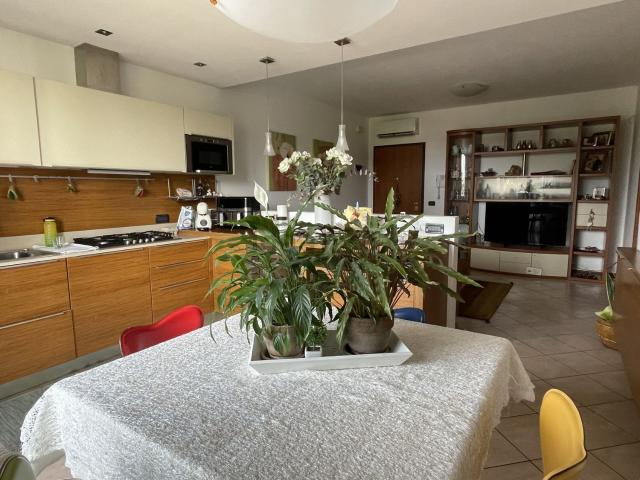 Appartamento in vendita di 118 m² in Via San Michele, 12