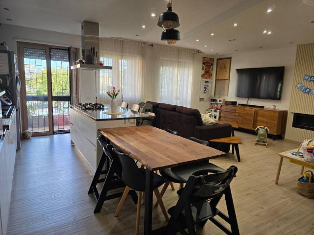 Appartamento in vendita di 118 m² in Via San Pietro, 2