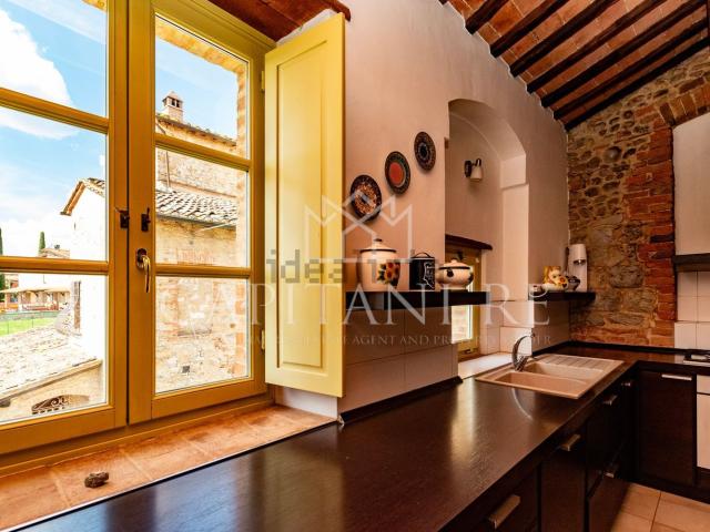 Appartamento in vendita di 118 m² in Via Sano da Falera, 21