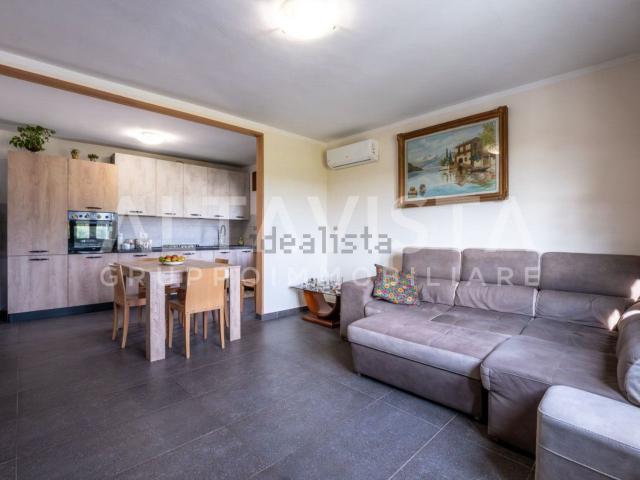 Appartamento in vendita di 118 m² in Via Santa Giustina