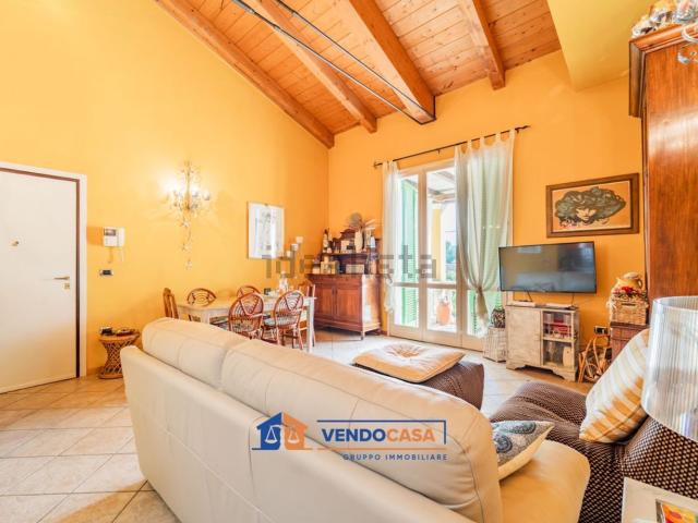Appartamento in vendita di 118 m² in Via Poveromo, 95