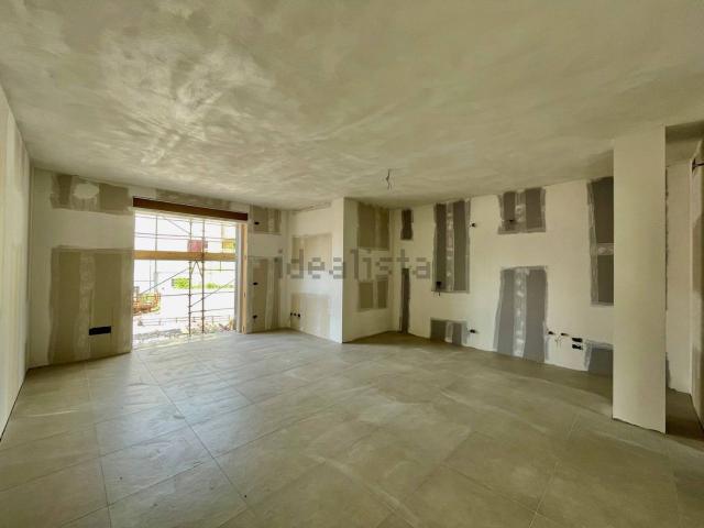 Appartamento in vendita di 118 m² in Via Ponte Guà