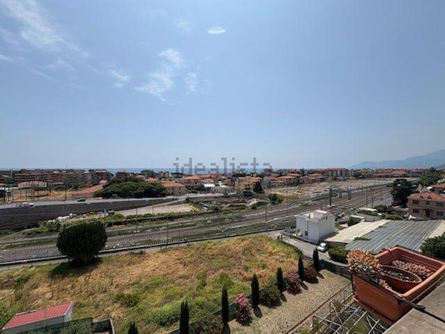 Appartamento in vendita di 118 m² in Via Porta di Provenza