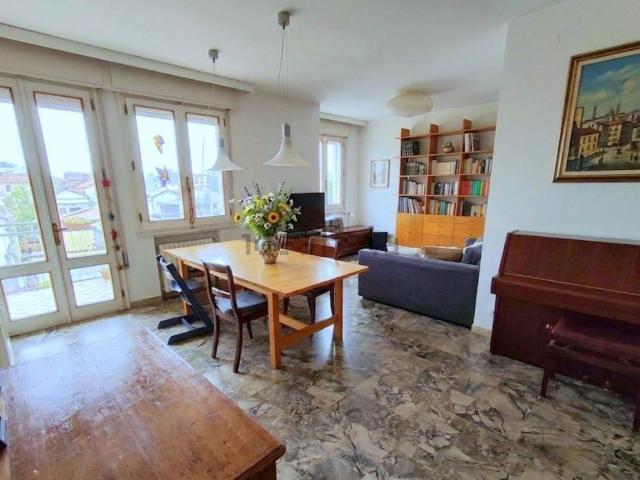 Appartamento in vendita di 118 m² in Via Palestro