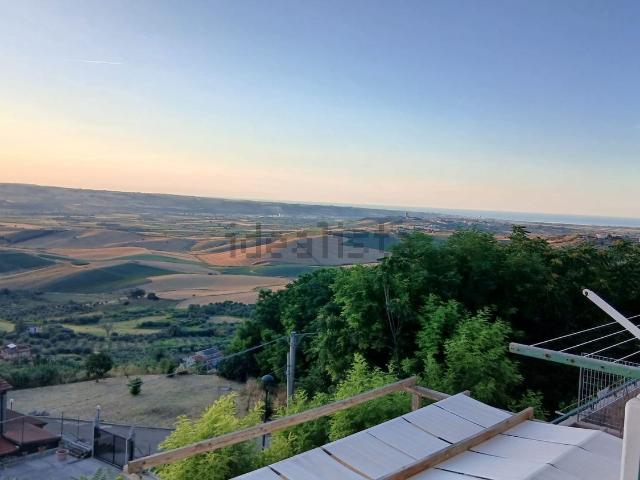 Appartamento in vendita di 118 m² in Via Pietro Mascagni