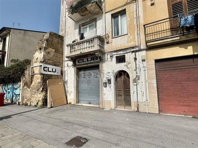 Appartamento in vendita di 118 m² in Via Roma