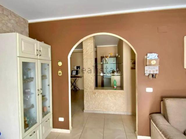 Appartamento in vendita di 118 m² in Via Ticino, 3
