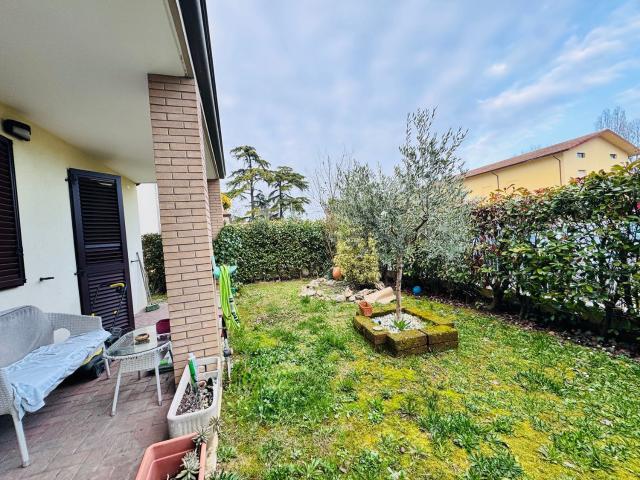 Appartamento in vendita di 118 m² in Via Trado