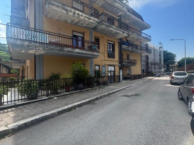 Appartamento in vendita di 118 m² in Via Trieste, 59