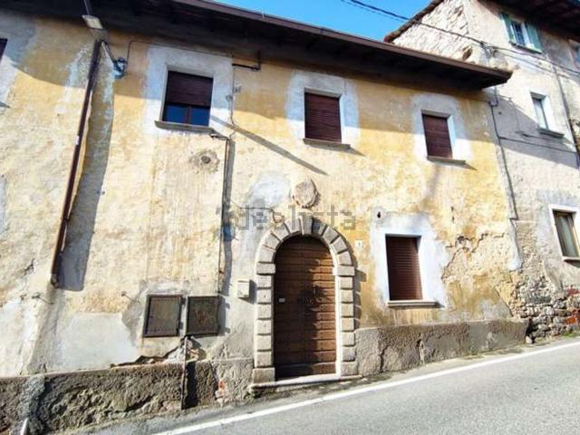 Appartamento in vendita di 118 m² in Via Unico, 3
