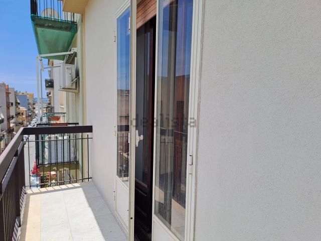 Appartamento in vendita di 118 m² in Via Xifonia, 199