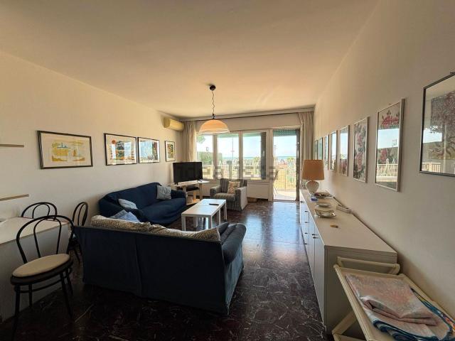 Appartamento in vendita di 118 m² in Via Zara, 5
