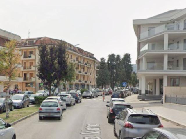 Appartamento in vendita di 118 m² in Viale Aldo Moro