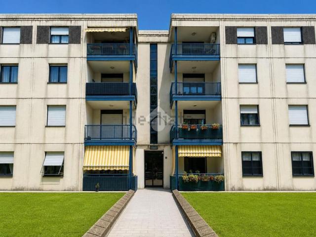 Appartamento in vendita di 118 m² in Viale del Popolo, 10