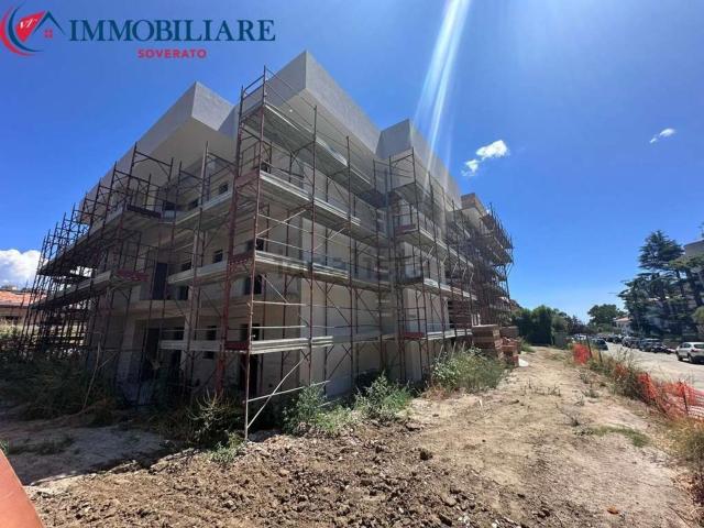 Appartamento in vendita di 118 m² in Contrada Botterio
