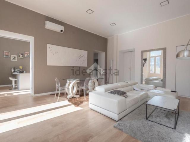 Appartamento in vendita di 118 m² in Corso Vittorio Emanuele II, 65