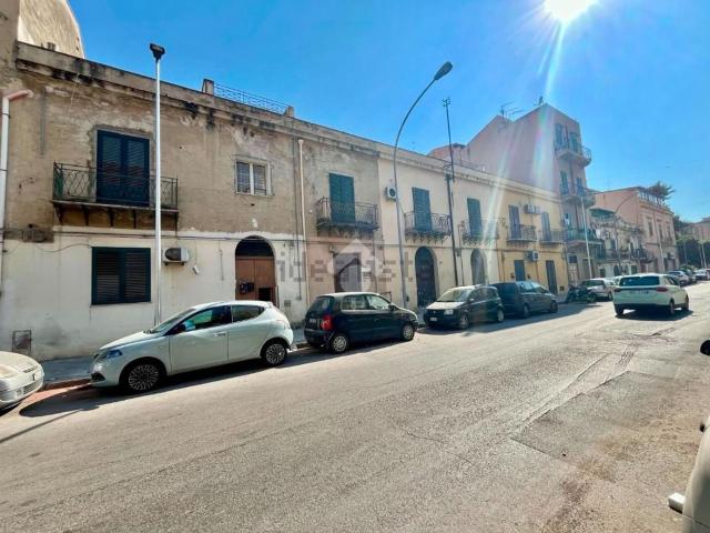 Appartamento in vendita di 118 m² in Corso dei Mille, 693