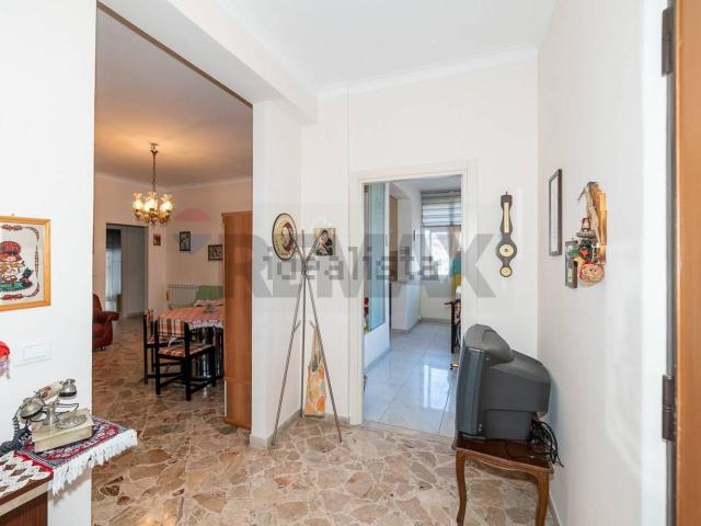 Appartamento in vendita di 118 m² in Piazza Vincenzo Lanza, 3