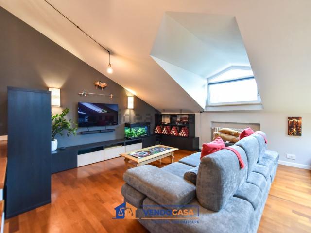 Appartamento in vendita di 118 m² in Strada Cesare Ferrero di Cambiano, 49