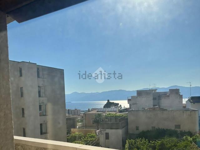 Appartamento in vendita di 119 m² in Via Carrera, 13