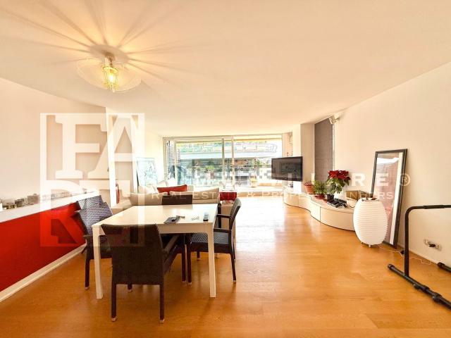 Appartamento in vendita di 119 m² in Via Amsterdam, 75