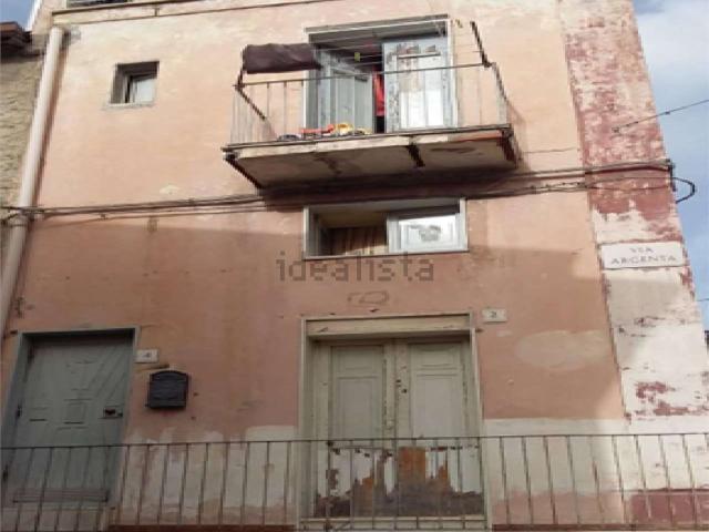 Appartamento in vendita di 119 m² in Via Argenta, 4
