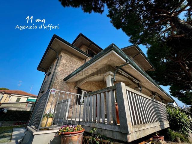 Appartamento in vendita di 119 m² in Via Aurelio Saffi, 38