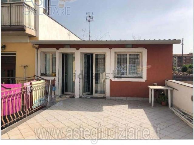 Appartamento in vendita di 119 m² in Via G. Arimondi, 46
