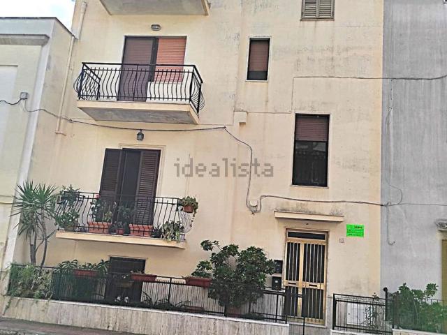Appartamento in vendita di 119 m² in Via G. Matteotti, 32