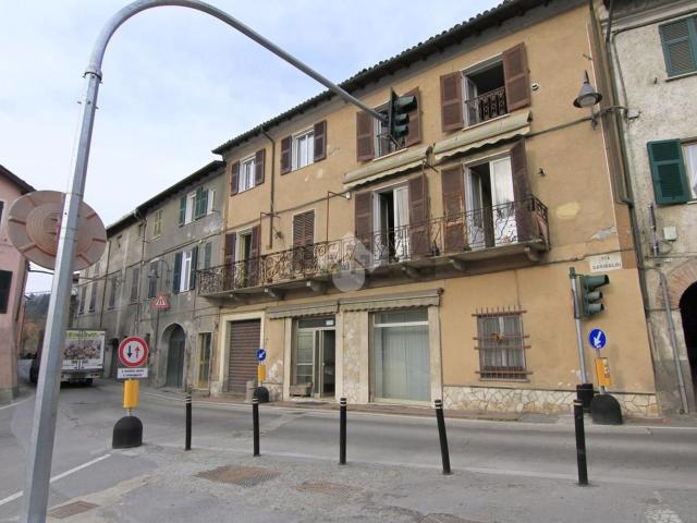 Appartamento in vendita di 119 m² in Via Goffredo Mameli, 132