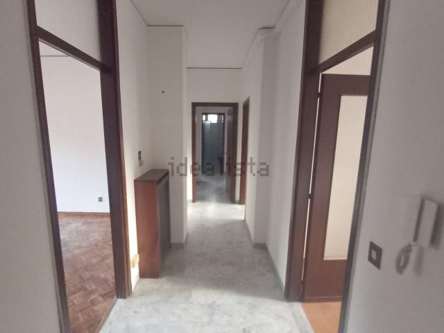 Appartamento in vendita di 119 m² in Via Gardini