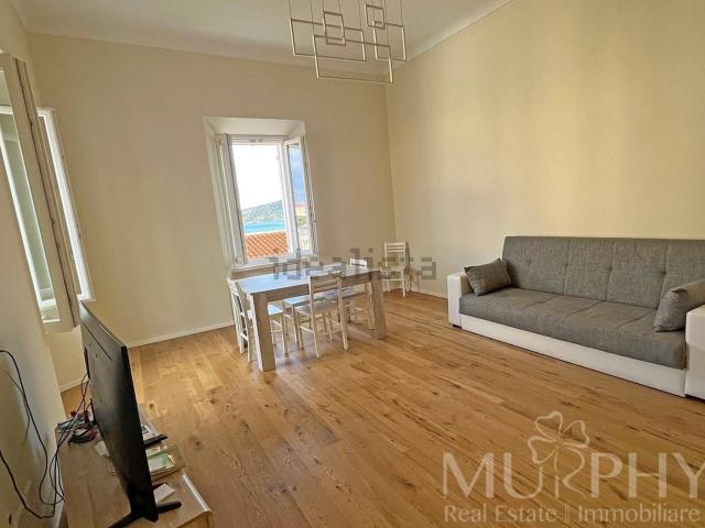Appartamento in vendita di 119 m² in Via Giuseppe Garibaldi, 75