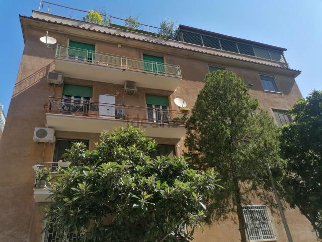 Appartamento in vendita di 119 m² in Via Giovanni Battista Falda, 7