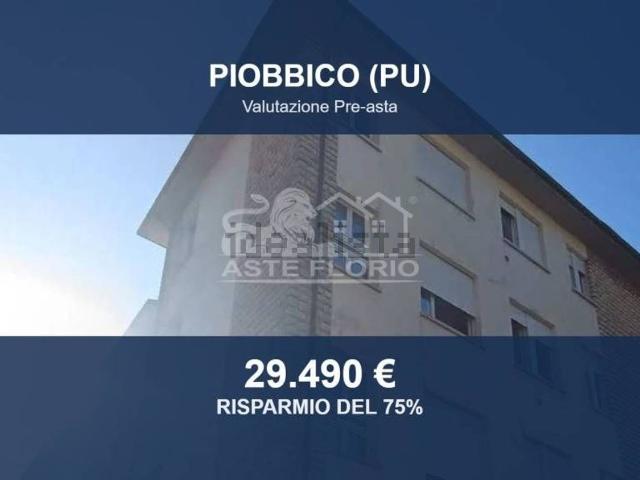Appartamento in vendita di 119 m² in Via Giovanni Pascoli, 1