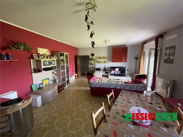 Appartamento in vendita di 119 m² in Via Don Francesco Donati
